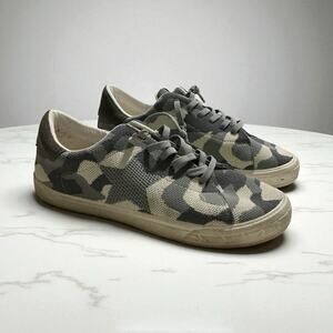 Vintage Havana Women’s Sneakers Size 8 Camo Print Lace Up Casual Shoes
